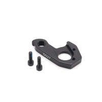 D027 HANGER